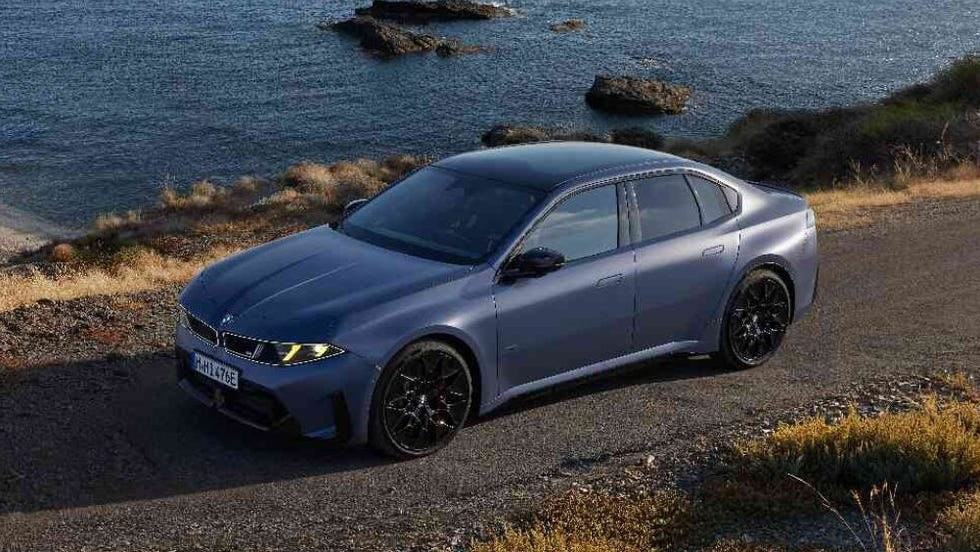 BMW i3 M60 xDrive 2027 — صورة صحفية 3