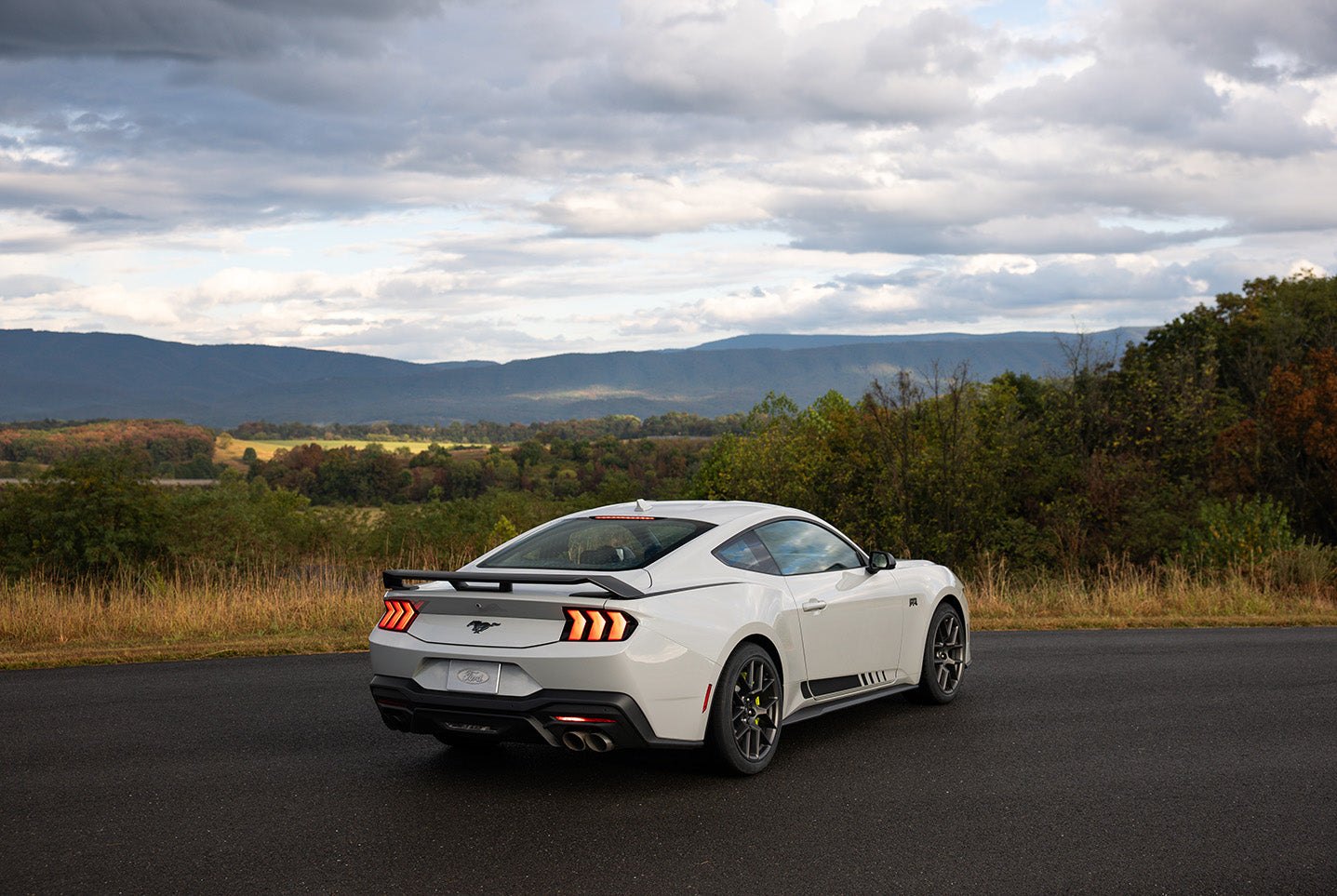 Ford Mustang RTR 2026 — صورة صحفية 3